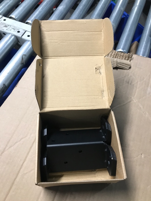 Photo 1 of 8 PCS Black Post Anchor Base for 4x4,6x6 Post, Adjustable Split Retrofit Bracket Wood Fence Pile Support, 2.6mm/12 Gauge Thickness