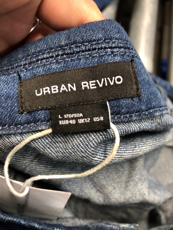 Photo 4 of **MISSING 2 OF THE BUTTONS**
URBAN REVIVO Women's Casual Denim Dresses 2024 Fashion Lapel Sleeveless Cut-Out Sides Slit with Big Pockets Blue, Large