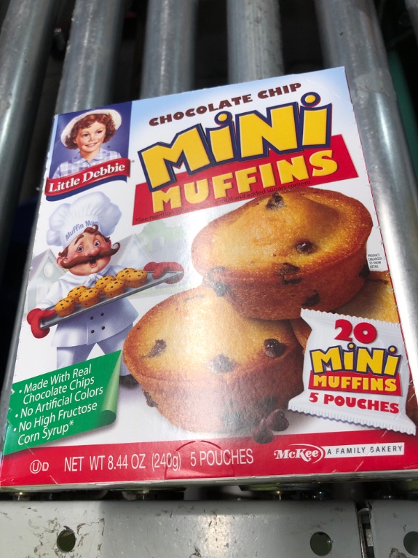 Photo 1 of ***NON REFUNDABLE***Little Debbie Chocolate Chip Mini Muffins, 20 Mini Muffins in 5 Pouches