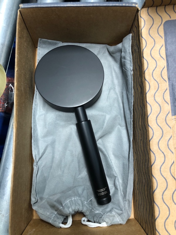 Photo 2 of ***USED*****MISSING HOSE***

HammerHead Showers® ALL METAL Handheld Shower Head with Hose and Brass Holder - MATTE BLACK - 2.5 GPM High Pressure Shower Heads with Adjustable Shower Wand Bracket - 6ft Flexible Extension