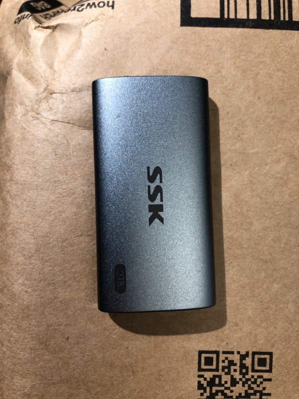 Photo 1 of (UNTESTED) (BAGGED) (MISSING CORD) SSK 2TB SSD External Hard Drive, Portable SSD Up to 550MB/s Fast Solid State Drives, External Drive USB 3.2 Gen2 SSD for iPhone 15/Pro, Windows, Mac, Android with LED Light, Trim, Smart Supported