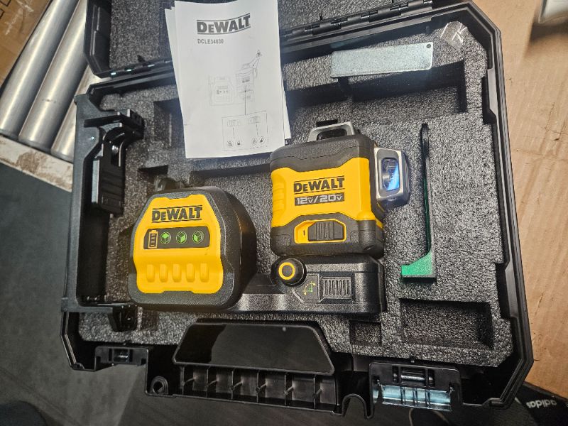 Photo 4 of **MISSING PARTS UNABLE TO TEST**READ NOTES**
DEWALT 20V/12V MAX Laser Level, 3 x 360, Green, Bare Tool Only (DCLE34030GB)