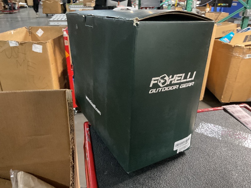 Photo 1 of Foxelli Chest Waders, Waterproof 4mm Neoprene Hunting & Fishing Waders for Men & Women with Boots SIZE 9