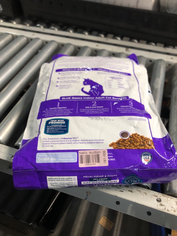 Photo 2 of ***(EXP: JAN 2026 )NONREFUNDABLE***Blue Buffalo Basics Grain-Free Dry Cat Food, Skin & Stomach Care, Limited Ingredient Diet for Indoor Cats, Turkey & Potato Recipe, 11-lb. Bag