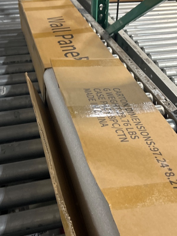 Photo 1 of ***USED - MAJOR DAMAGE - CRACKED - SEE PICTURES***
POHARE WPC Slat Wall Panels, 8 Pack Accent Decorative Acoustic Wood Slats for Wall and Ceilings, Acoustic Panels for Interior Wall Modern Décor, Oak, 95 x 6 in