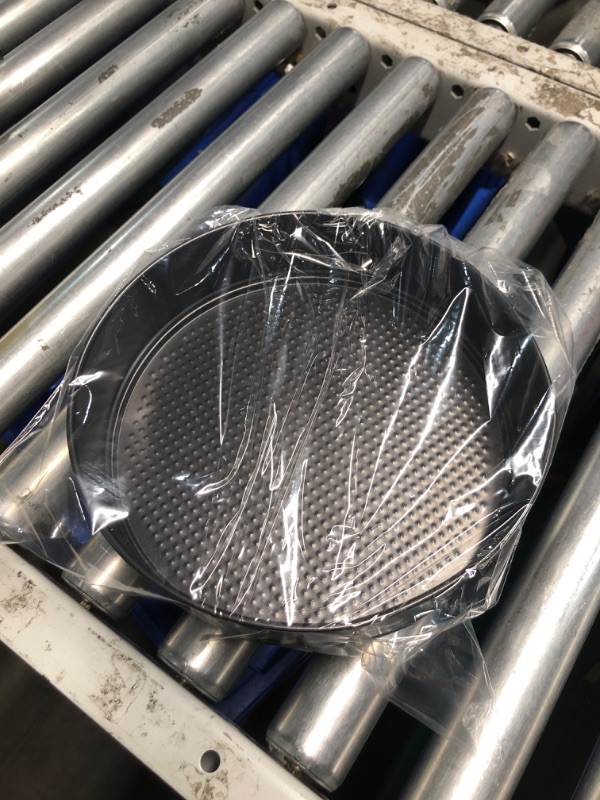 Photo 2 of (READ FULL POST) Hiware 10 Inch Non-stick Springform Pan with Removable Bottom / Leakproof Cheesecake Pan with 50 Pcs Parchment Paper
