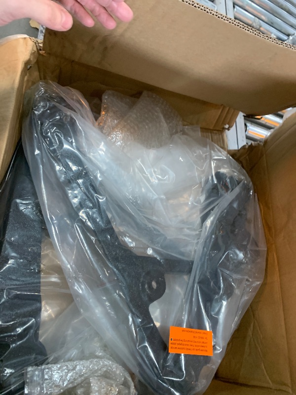 Photo 1 of ASTARPRO - 2pc Front Lower Control Arms w/Ball Joints Replacement for 4WD Chevy GMC Silverado Sierra Yukon XL Avalanche 1500 Express Savana 2500 Tahoe Cadillac Escalade EXT ESV