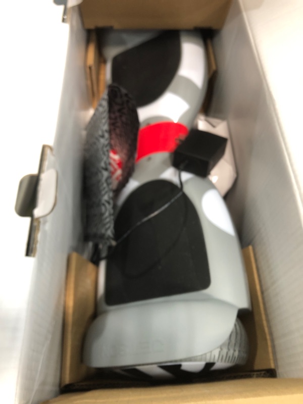 Photo 2 of ***USED - DOESN'T POWER ON OR CHARGE - UNABLE TO TROUBLESHOOT***
Jetson Litho X Hoverboard, Active Balance Technology, 500-Watt Motor, Up To 10 mph, Range of Up to 10 Miles, 3 Speed Modes, Illuminated Rims, Light-Up Body, Ages 12+, Gray, JLITHX-GRY