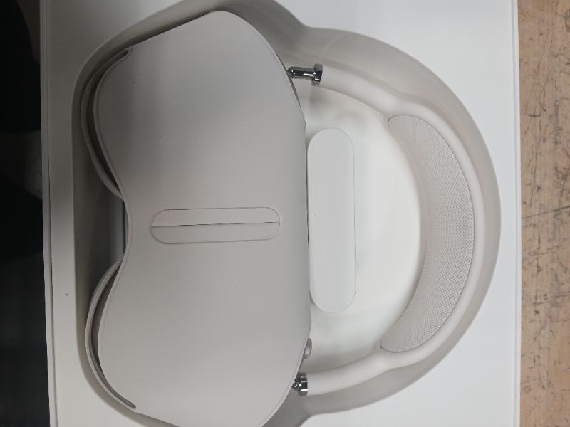 Photo 1 of Apple AirPods Max Wireless Over-Ear Headphones, Pro-Level Active Noise Cancellation, Transparency Mode, Personalized Spatial Audio, USB-C Charging, Bluetooth Headphones for iPhone - Starlight