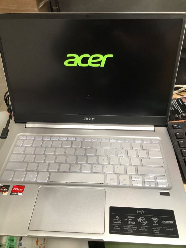 Photo 4 of Acer Swift 3, SF314-42-R6T7, 14", Ryzen 5 4500U