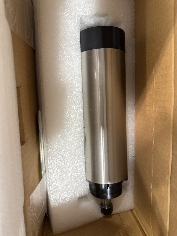 Photo 1 of CNC Spindle CNC Motor 110V 1.5KW Air Cooled Spindle Motor 65mm 4 Bearings 24000RPM 400HZ for CNC Router Machine