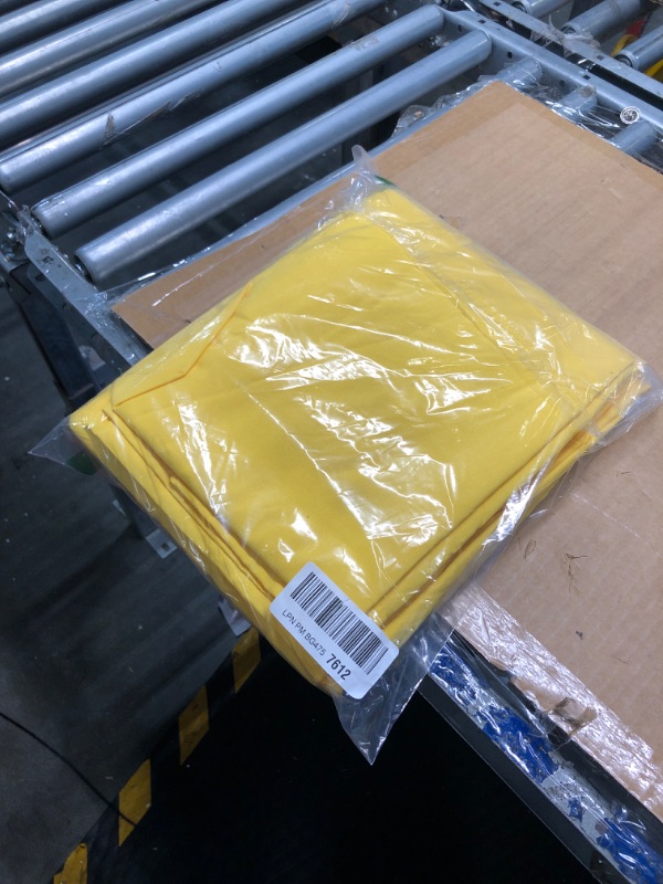 Photo 2 of ***used***Sfoothome Flat Sheet 2 Pieces,1 Pack Solid Flat Sheet Smooth Touch Hotel Quality (King, Yellow)