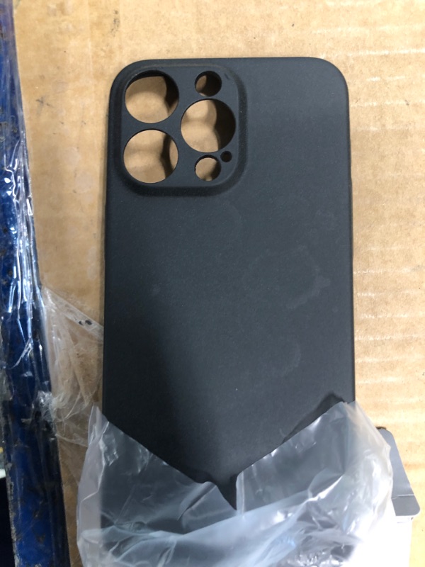 Photo 3 of ***used***Caseology Parallax Mag for iPhone 15 Pro Max Case [Enhanced Ergonomic Design] Military Grade Drop Tested (2023) - Matte Black