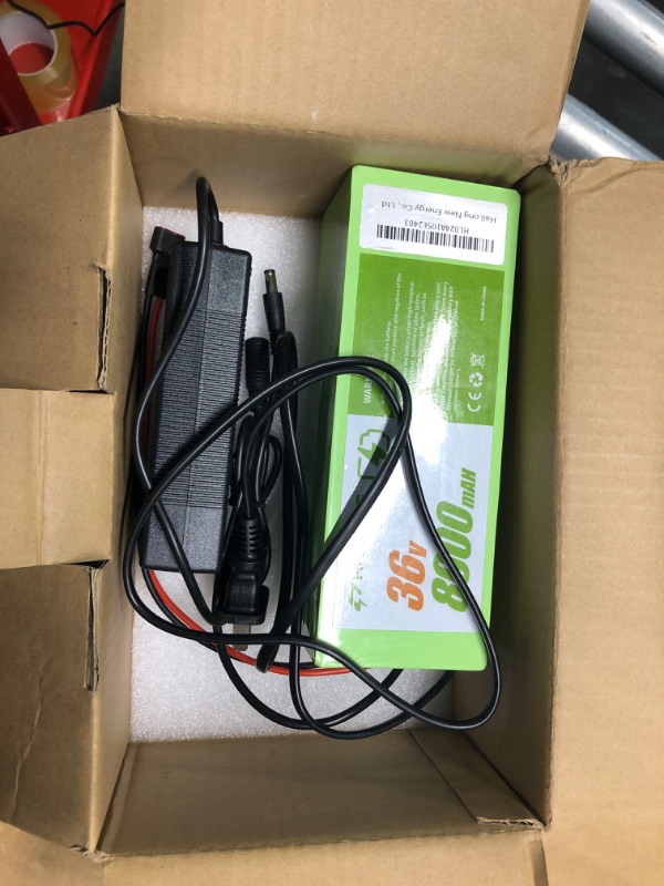 Photo 3 of ****untested***H HAILONG 36V 8Ah 288Wh Ebike Battery, Electric Bike Scooter Lithium Battery with Charger,2A Charger and BMS for 250W 350W 500W Motor(36v 8Ah)