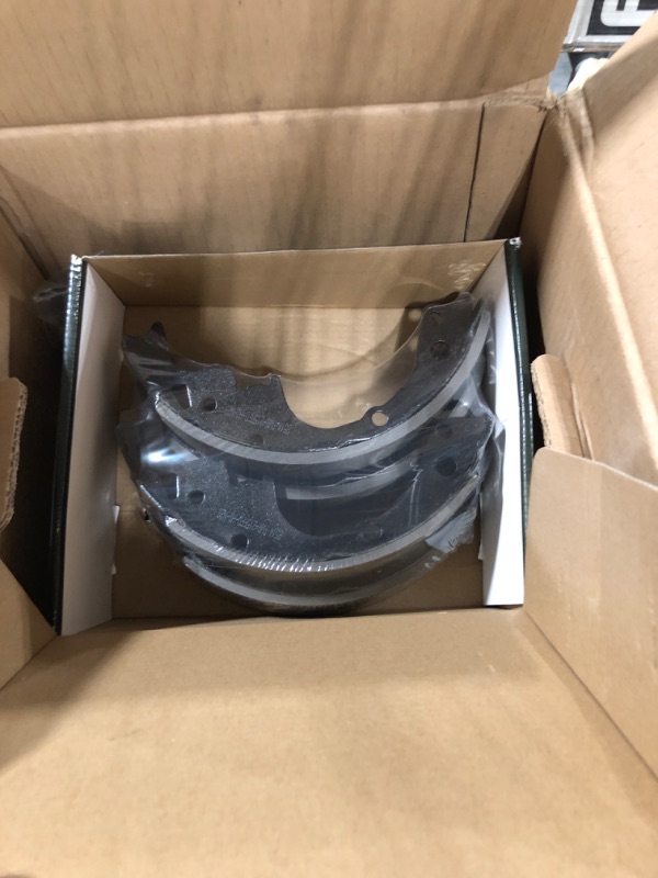 Photo 3 of ***missing brake pads*** R1 Concepts Front Brakes and Rotors Kit |Front Brake Pads| Brake Rotors and Pads| Optimum OEp Brake Pads and Rotors |Hardware Kit - 1EB.47008.44