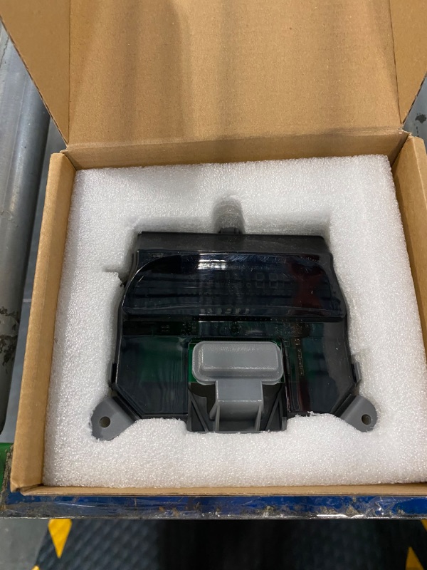 Photo 3 of ***USED** YLQASOON Temperature and Direction Display Over Head 83290-04030 83290-AD010 Compatible with Toyota Tacoma 2005-2008