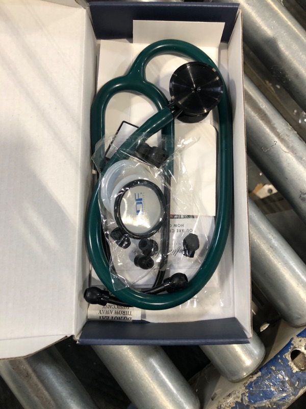 Photo 2 of ***USED***
MDF Instruments, ProCardial Cardiology Stethoscope, Lightweight Titanium, Adult, Dual Head, Emerald Green Tube, Black Chestpiece-Headset, MDF797TBO21