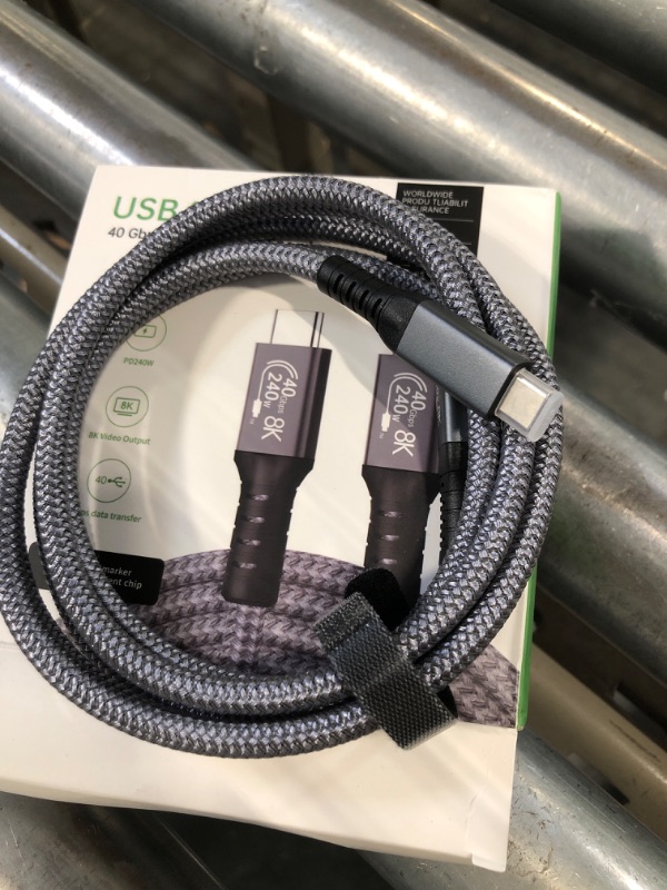 Photo 2 of ***USED***LanSenSu 240W USB4 Cable, 40GBps Data Transmission, 240W (48V5A) PD Super Fast Charge, 8K@60Hz HD Extension for Thunderbolt 4, Mobile Phone, Notebook, MAC, SSD, PD3.1 and QC4.0 (5FT, 1Pack)