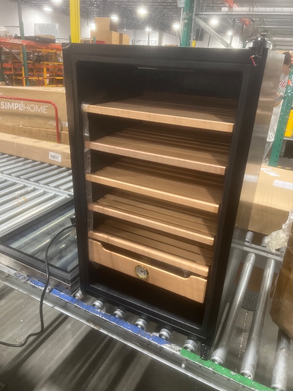 Photo 1 of ** USE FOR PARTS**
GarveeTech 55L Cigar Humidor Cabinet,600 Counts Cabinet Humidor,Electric Humidor with Heating and Cooling Temperature Control System,Spanish Cedar Wood Shelves and Hygrometer,Gift for Father,Friends