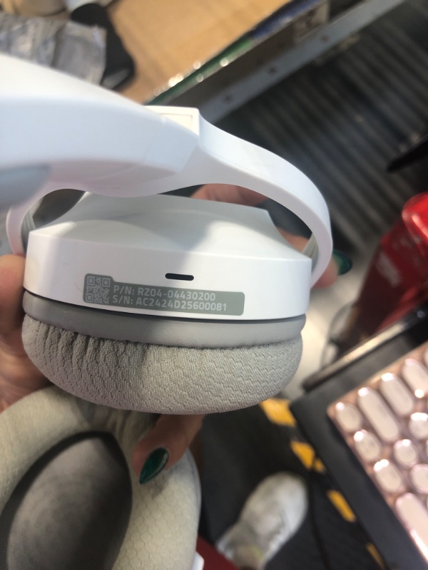 Photo 1 of Razer Barracuda X Wireless Gaming & Mobile Headset (PC, PlayStation, Switch, Android, iOS): 2.4GHz Wireless + Bluetooth - Lightweight - 40mm Drivers - Detachable Mic - 50 Hr Battery - Mercury White