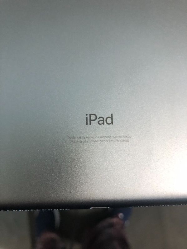 Photo 5 of ***missing charger***Apple  - 10.2-Inch iPad (9th Generation) with Wi-Fi - 64GB - Space Gray