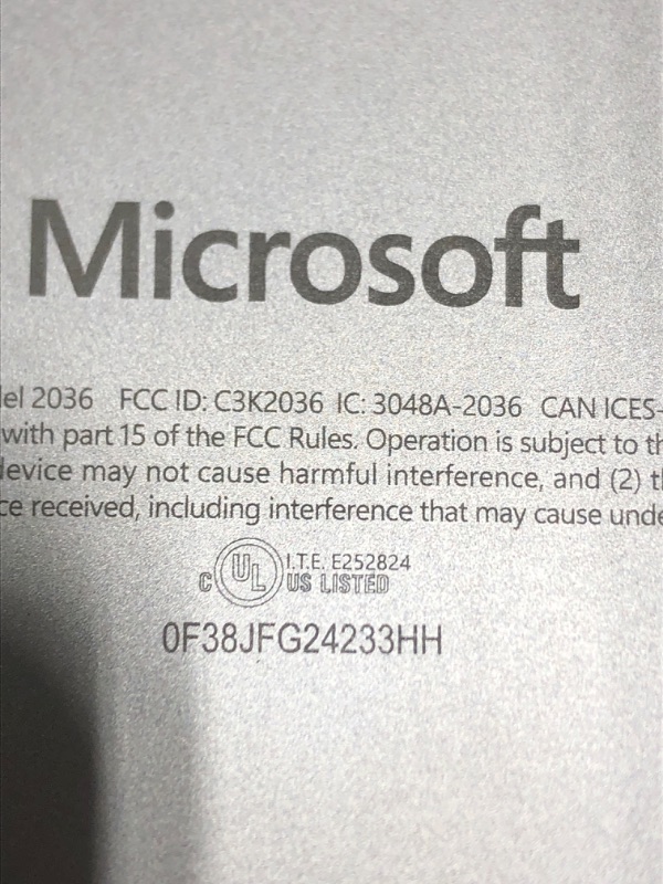 Photo 4 of ***used but in good condition***Microsoft Surface Laptop (2024), Windows 11 Copilot+ PC, 13.8" Touchscreen Display, Snapdragon X Elite (12 core), 16GB RAM, 1TB SSD Storage, Platinum