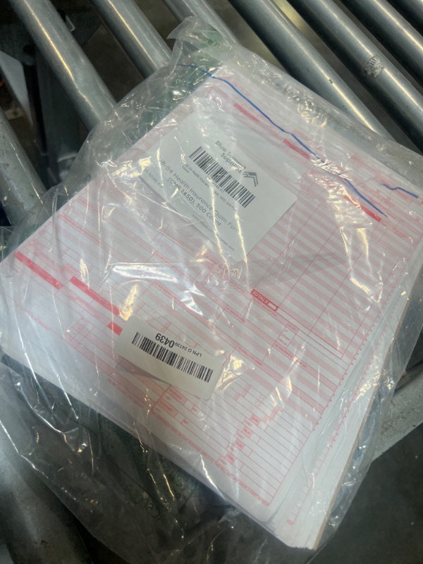 Photo 1 of 500 UB04 Claim Forms, CMS 1450 Health Insurance Claim Forms for Hospitals and Medical Facilities, Standard Uniform Billing Form for Major Insurance Providers including Medicare, 500 Pack, 8.5 x 11 in