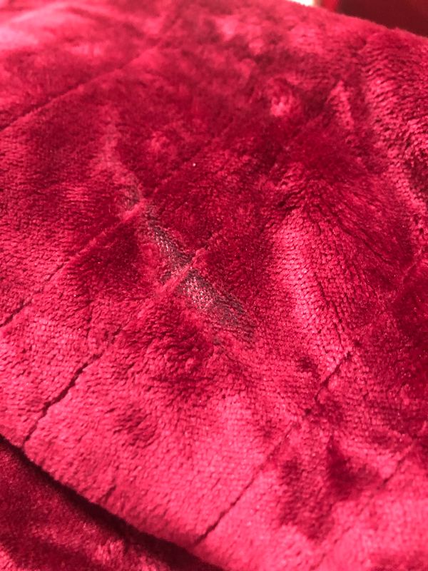 Photo 3 of ***used***Westinghouse Heated Throw Blanket, Electric Blanket Throw with 6 Heating Levels and 2-10 Hours Time Settings, Flannel to Sherpa Super Cozy Heated Blanket Machine Washable, 50x60 inch, Red