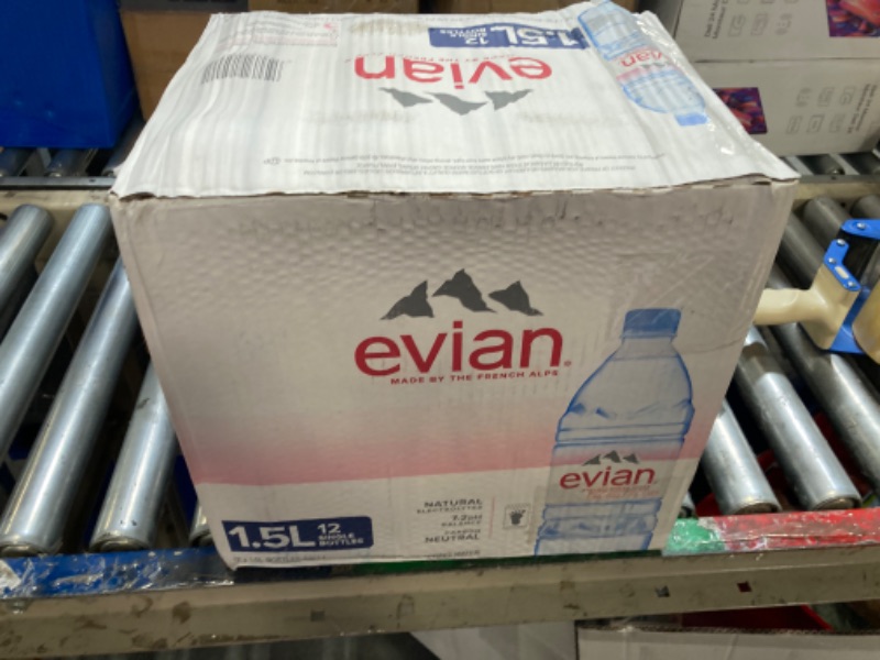 Photo 2 of ***DAMAGE BOX*** evian Natural Spring Water