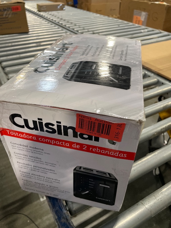 Photo 3 of ****Cuisinart CPT-122BK 2-Slice Compact Plastic Toaster