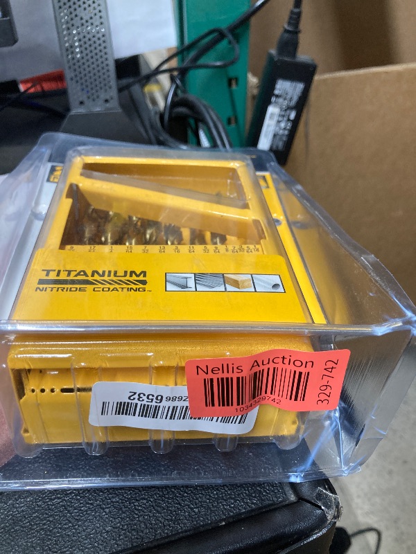 Photo 1 of DEWALT Titanium Nitride Coated Drill Bit Set with Pilot Point, 29-Piece (DW1369)