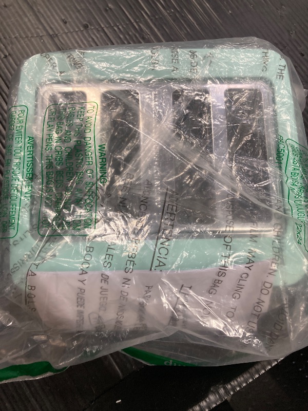 Photo 1 of BELLA 4 Slice Toaster with Auto Shut Off - Extra Wide Slots and Removable Crumb Tray and Cancel