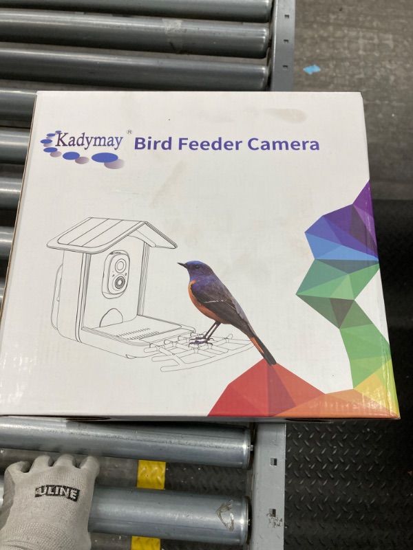 Photo 2 of 64GB Bird Feeder with Camera, 2K 3MP HD Camera Bird Feeder, AI Identify +10,000 Bird Species, Solar Powered Face Sun, Live Video & Playback on Phone & Tablet, Smart Wild Bird Watching Gifts