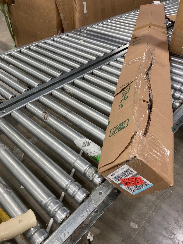 Photo 1 of Fiskars 7.9-12 Foot Extendable Tree Pruning Stik Pruner (92406935K)