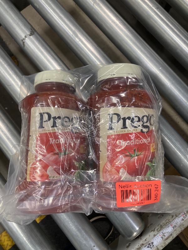 Photo 1 of 2 JARS OF Prego Traditional Pasta Sauce, 45 Oz Jar