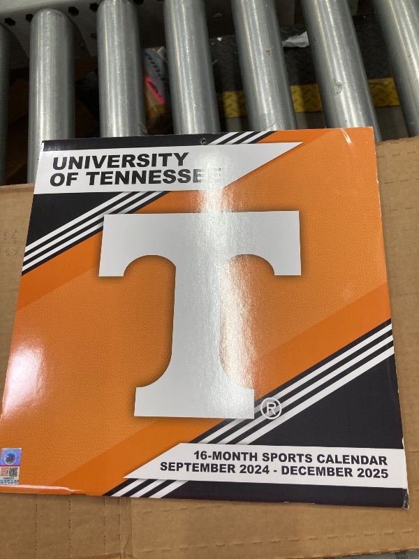 Photo 2 of Tennessee Volunteers 2025 12x12 Team Wall Calendar