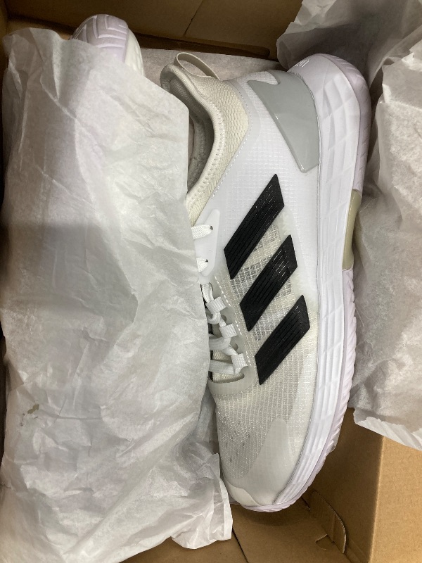 Photo 2 of adidas mens Adizero Ubersonic 4.1 White/Core Black/Matte Silver 10.5 *** lightly used condition***