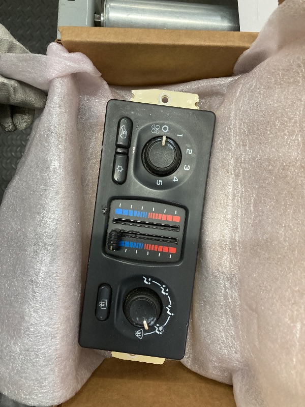 Photo 3 of ***FOR PARTS, USED, MISSING SLIDER*** Dorman 599-210XD Climate Control Module (with manual A/C controls) Compatible with Select Models (OE FIX)