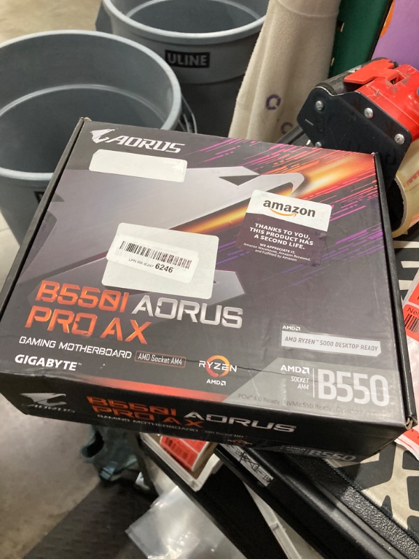 Photo 3 of ***PARTS ONLY***GIGABYTE B550I AORUS PRO AX (AM4 AMD/B550/Mini-Itx/Dual M.2/SATA 6Gb/s/USB 3.2 Gen 1/WiFi 6/2.5 GbE LAN/PCIe4.0/Realtek ALC1220-Vb/DisplayPort 1.4/2xHDMI 2.0B/RGB Fusion 2.0/DDR4/Gaming Motherboard)***INTEL***