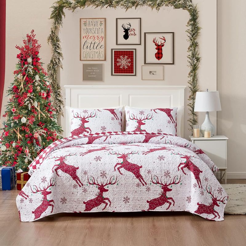 Photo 1 of Christmas King Quilt Bedding Set (1 Reindeer Printed Quilt and 2 Plillowcases) Lightweight Bedding Cover Bedspread Bed Decor Coverlet Set 106x96 Inch Red Color