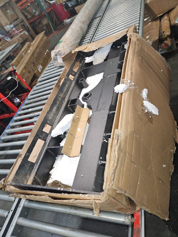 Photo 2 of ***MAY NEED TRUCK*****USED****MINOR DAMAGE**
YINTATECH 4000lbs Pallet Fork Frame, Skid Steer Pallet Fork Frame for Kubota Bobcat Skid Steer Loaders Tractor