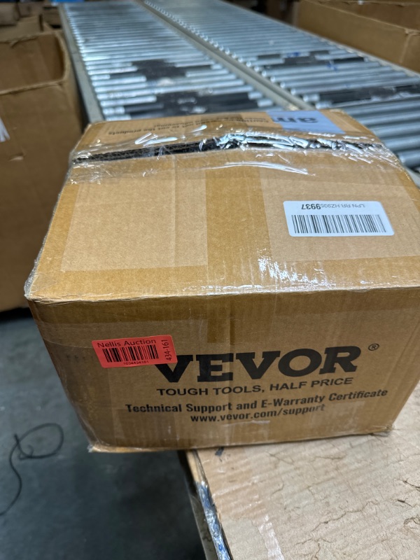 Photo 1 of ,,,,,INAL SALE NO RETURN ,,,,,VEVOR 113 L/29.85 Gal Water Storage Bladder, Portable RV Water Tank, 1000D PVC Collapsible Water Storage Containers, Soft Water Bag, Water Bladder, Fire Prevention, Camping, Emergency Water Use, Black