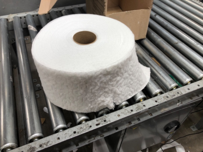 Photo 1 of 3M 19152 Doodleduster Disposable Cloth, 7" x 13 4/5", 250 Sheets per Roll