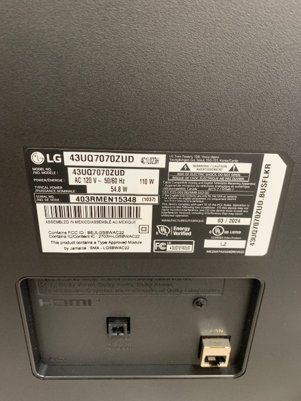 Photo 1 of LG 43 Inch Class UQ7070 ZUD series LED 4K UHD Smart webOS 22 TV