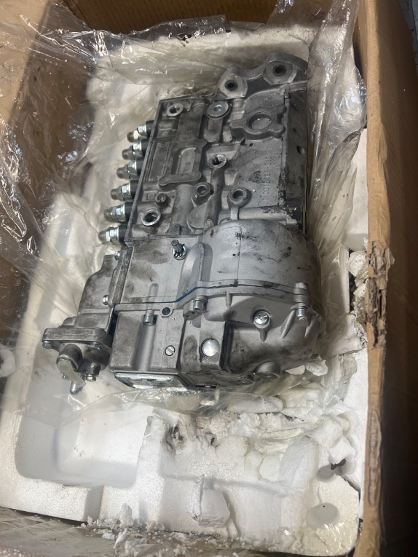 Photo 2 of ***HEAVILY USED AND DIRTY - MISSING PARTS - UNABLE TO VERIFY FUNCTIONALITY - SEE PICTURES***
Fuel Injection Pump 3966597 for Cummins Engine 6BT 6CT ISC8.3, 03TB168-0101-3