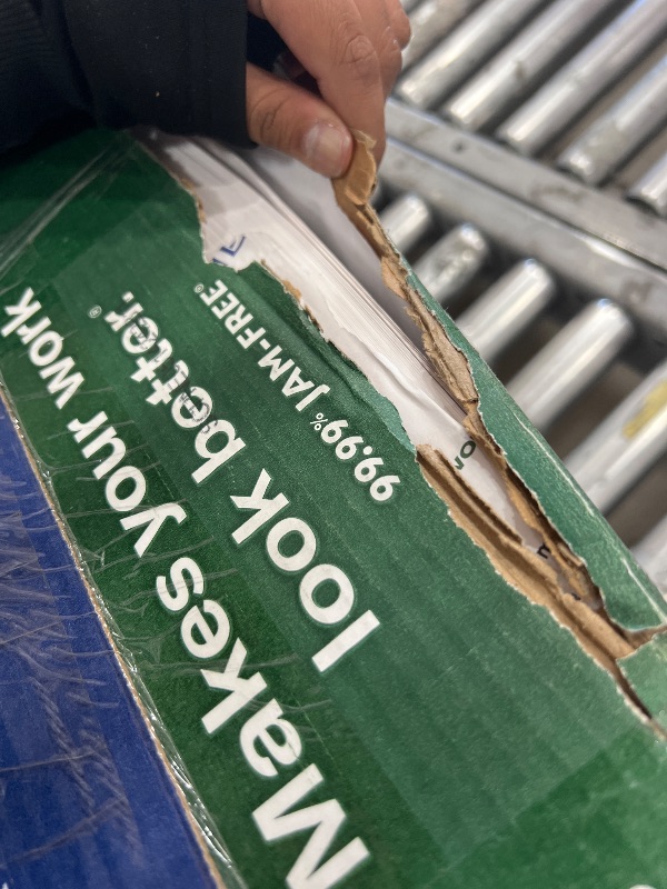 Photo 1 of Hammermill Printer Paper