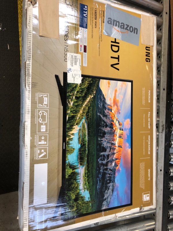 Photo 2 of SAMSUNG 32-inch Class LED Smart FHD TV 1080P (UN32N5300AFXZA, 2018 Model), Black