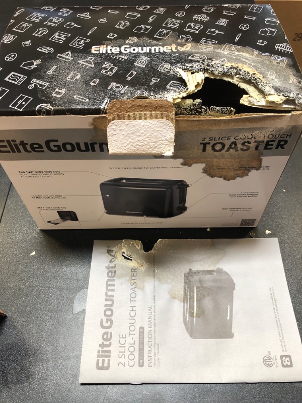 Photo 2 of Elite Gourmet ECT1027B Cool Touch Toaster with 6 Temperature Settings and Extra Wide 1.25" Slots for Bagels