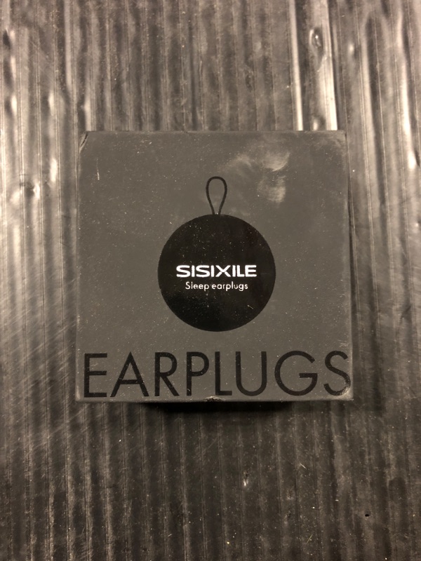 Photo 2 of SISIXILE 2 Pairs of Ear Plugs for Sleeping, Made of Ultra-Comfortable Silicone with Passive Noise Reduction Technology for Noise Reduction 45 dB, 8 Ear Tips in XS/S/M/L, Black+White