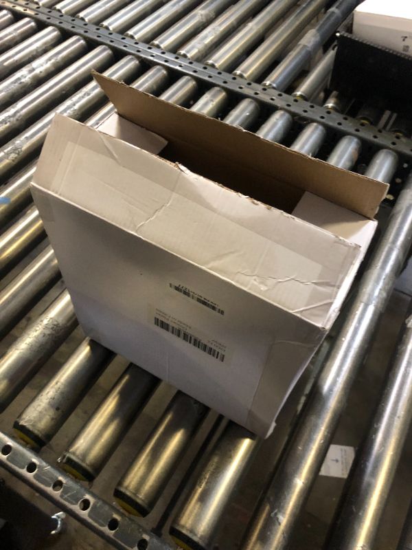 Photo 1 of LIYH 24pcs Plastic Plates Reusable,Unbreakable Dinner Plates, Scalloped Plastic Plates, Microwave & Dishwasher Safe,Plates Sets Perfect for Parties, Birthday, Picnics, BPA Free(12Guests)